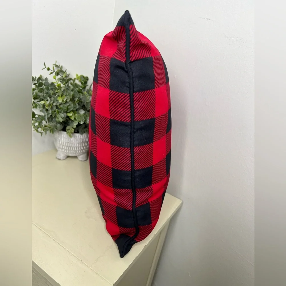 Brand New Red/Black Buffalo Check Throw Pillow